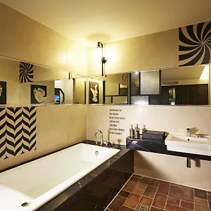 Boutique 9 Hotel
